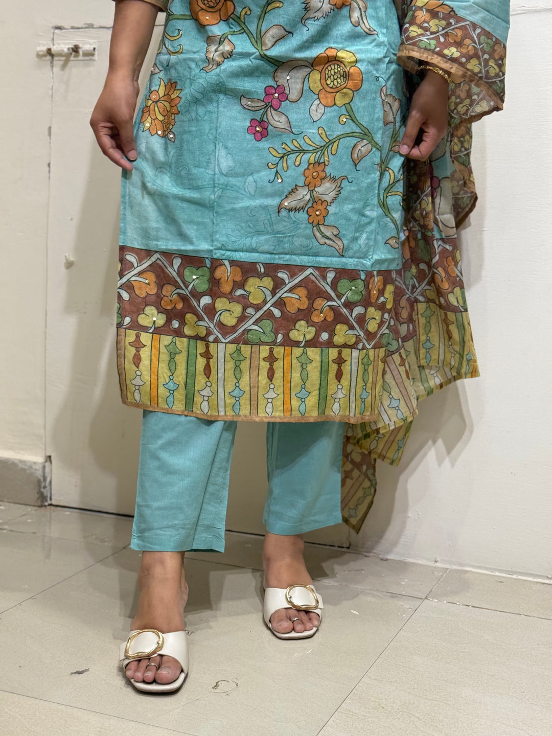 60-60 Cotton Printed 3 Pc Kurta Sets – Premium Soft Collection | R163
