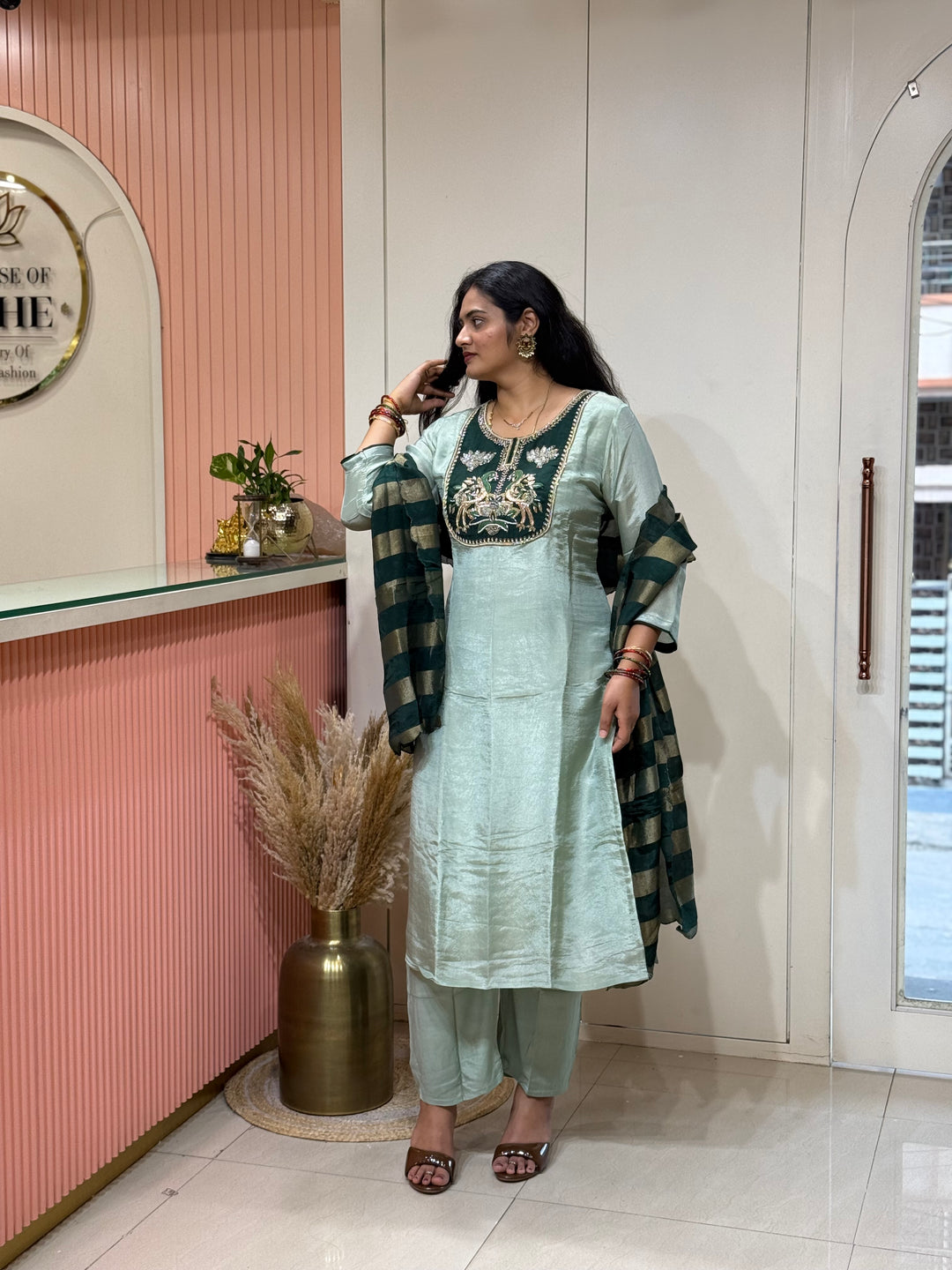Pure Shimmer Tissue with Handwork (Cotton Lining) | R223