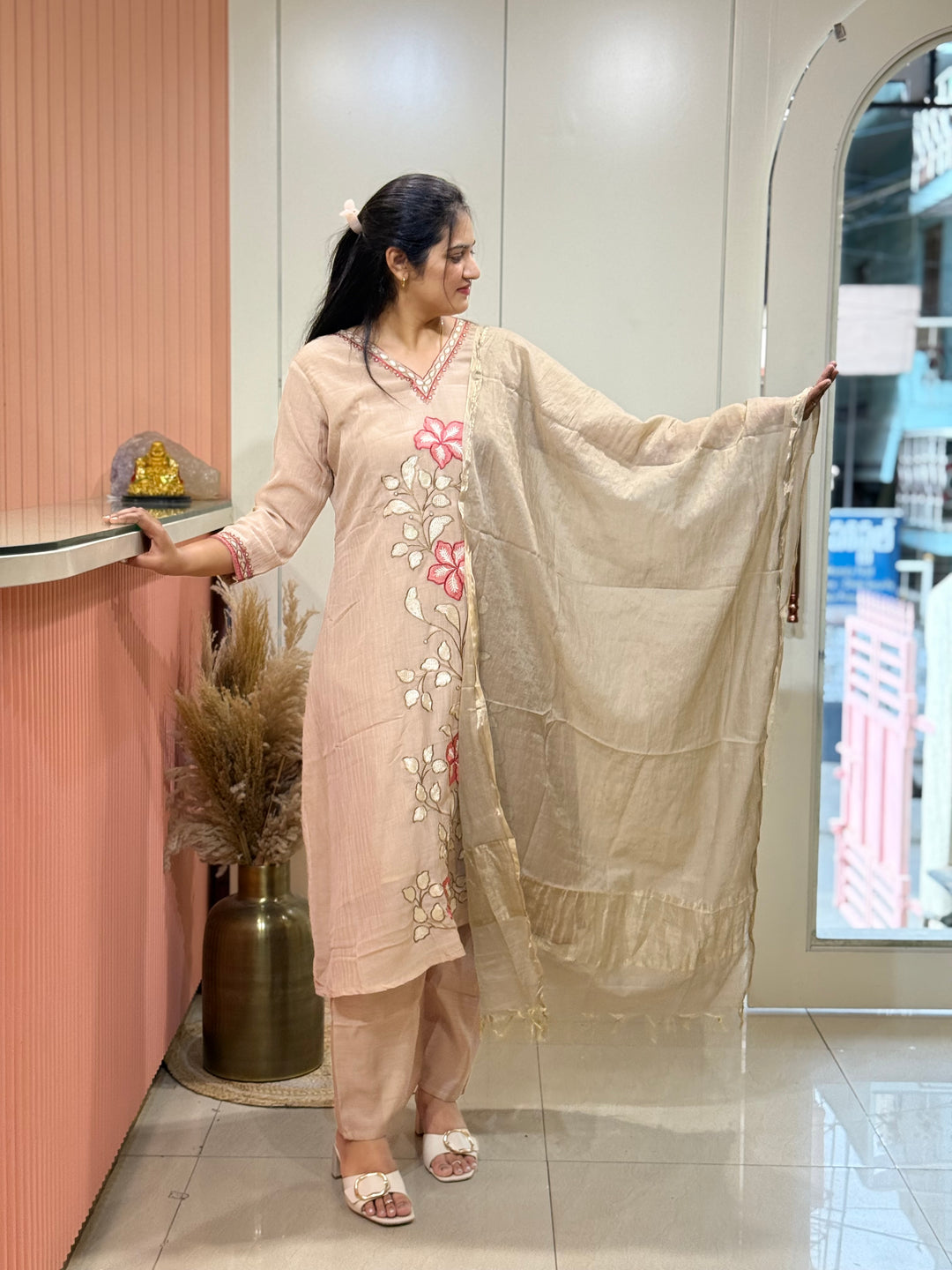 Crush Mul Chanderi Collection With Zari Border Dupatta | R207