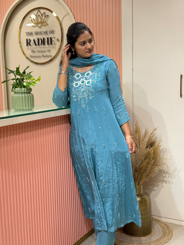 Pure Chinon Collection with Handwork | R177