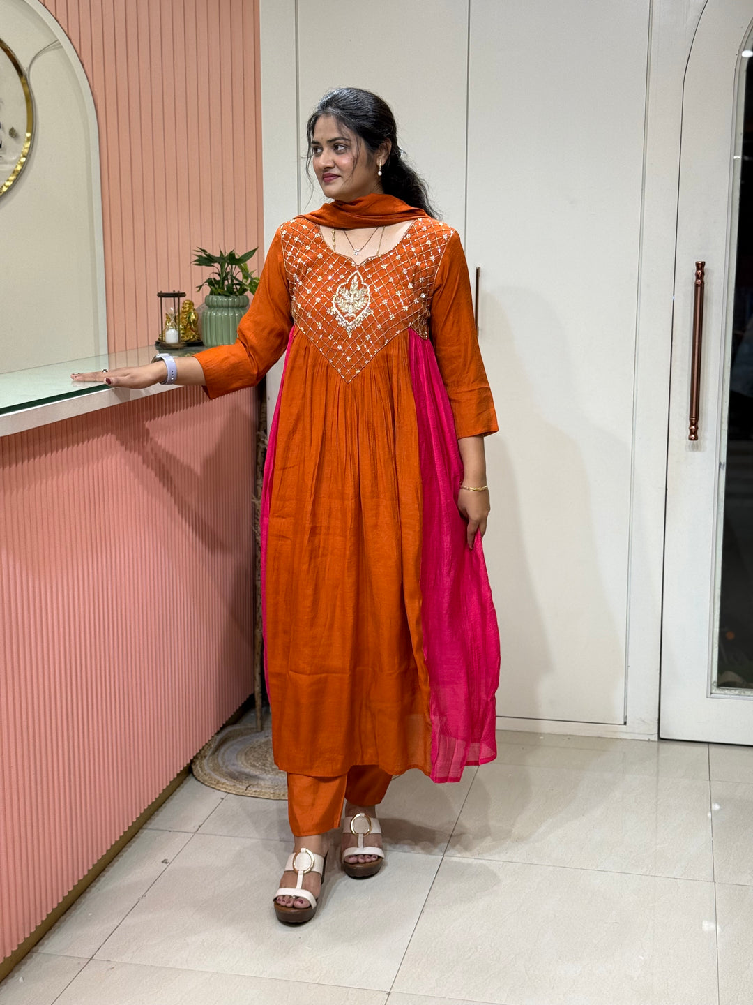Coral Mul Chanderi with Cut Dana Work | R206