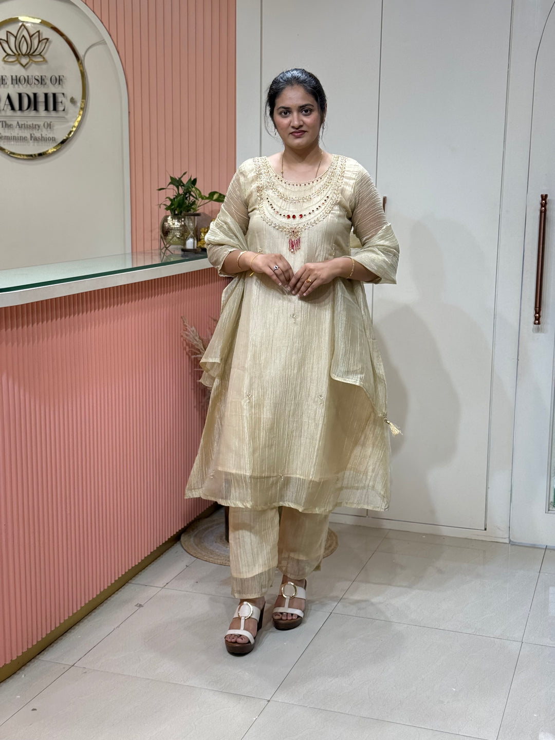 Shimmer Crush Tissue Fabric (salsa) with Jewellery-Style Neck Handwork 𝗦𝘂𝗶𝘁 𝗔𝗿𝗿𝗶𝘃𝗲𝗱 | R148
