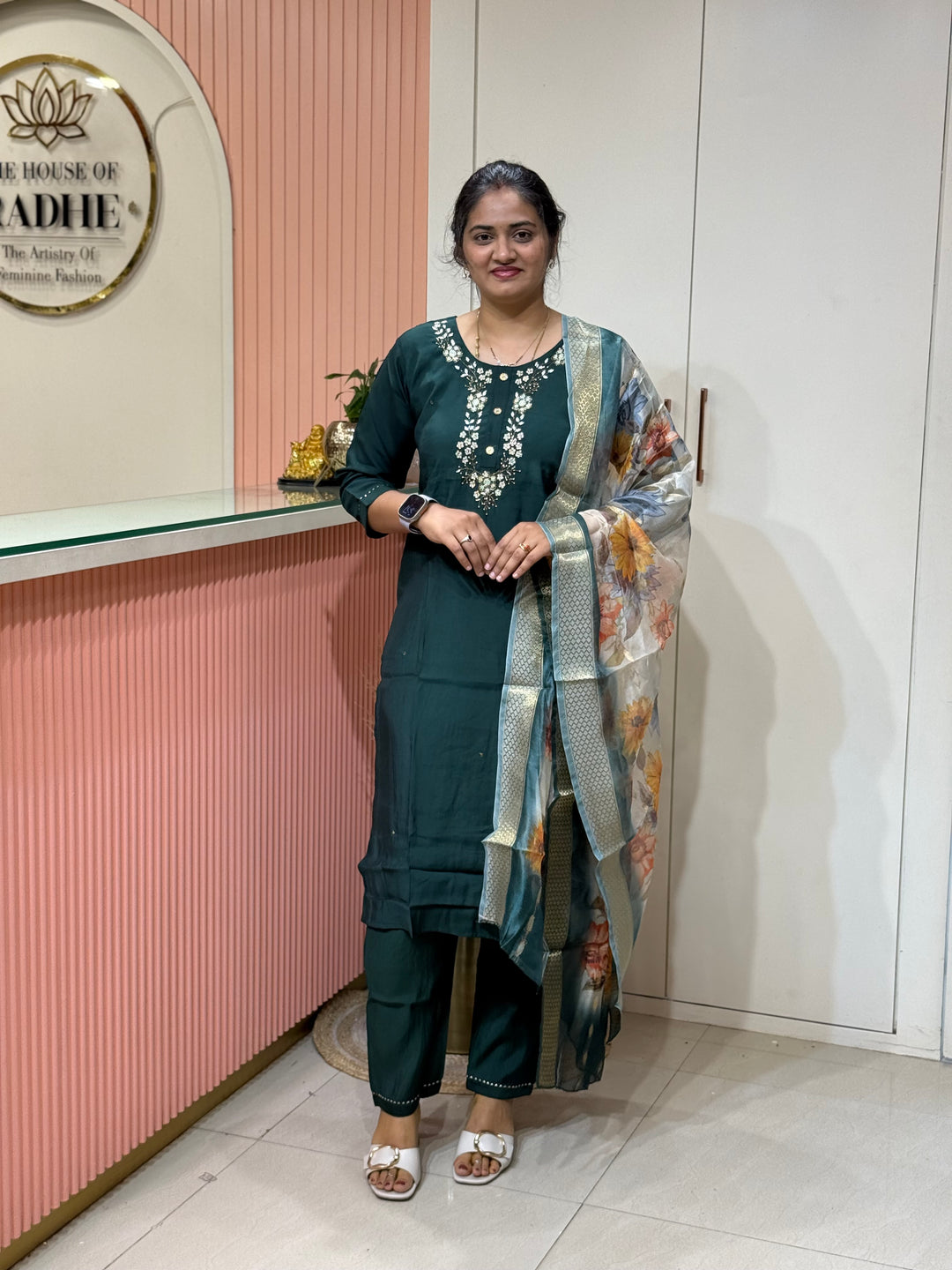 Budget-Friendly Roman Gloss Collection with Digital Dupatta | R222