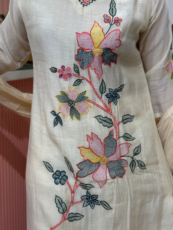 Pure Banarasi Mul Chanderi 3 Pcs Kurti set and Hand Embroidery work| R218