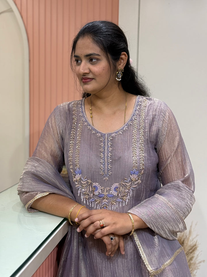 Premium Shimmer Crush Tissue Fabric (salsa) with Handwork 𝗦𝘂𝗶𝘁 𝗔𝗿𝗿𝗶𝘃𝗲𝗱 ( Cotton Lining )| R148