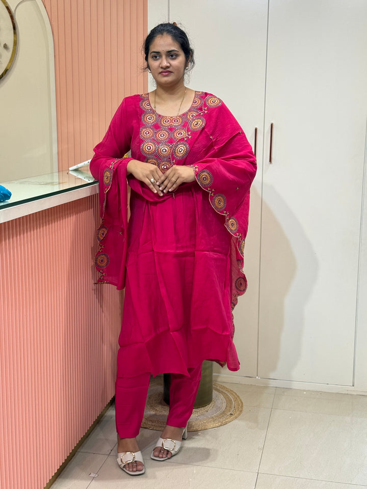 Mul Chanderi Elegant 3 Pc Suit Collection – RADHE76