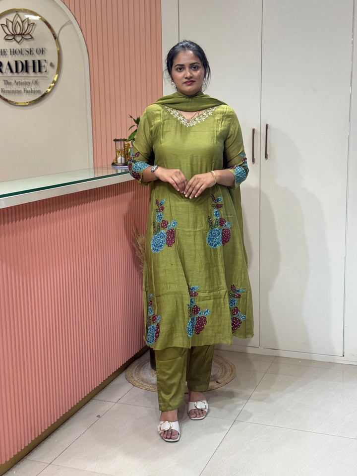 Pure Banarasi Mul Chendheri 3pcs kurthi set | R218
