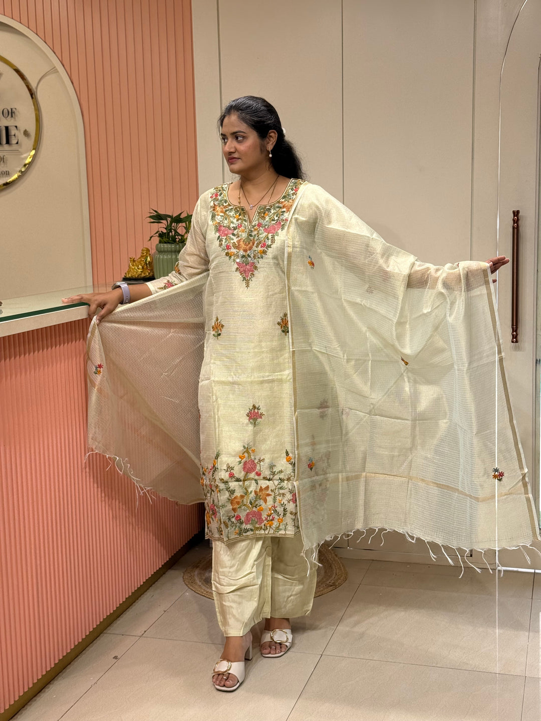 Zari Kota fabric with Hand Embroidery work (Cotton Lining) | R179