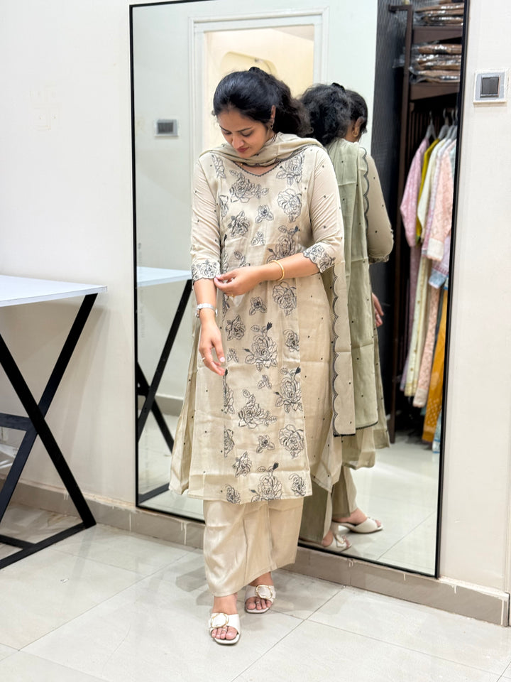 Mul Chanderi with Embroidery work | R138