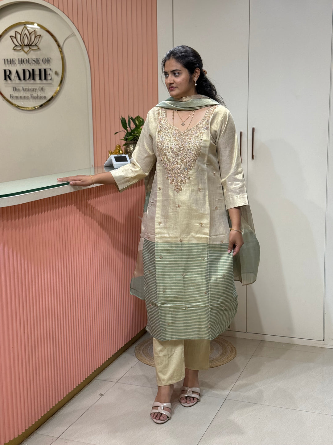 Pure Tissue Collection | Neck Handwork &amp; Beautiful Dupatta | R148