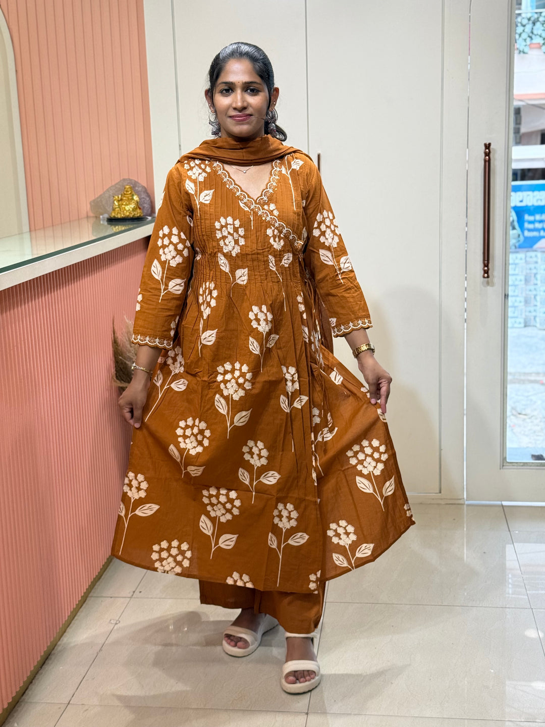 Angrakha Pattern 60-60 Cotton Collection | R185