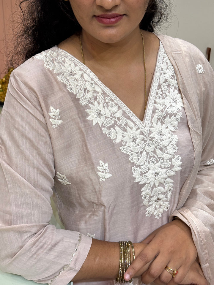 Vatican &amp; Mul Chanderi Embroidered Collection | R209