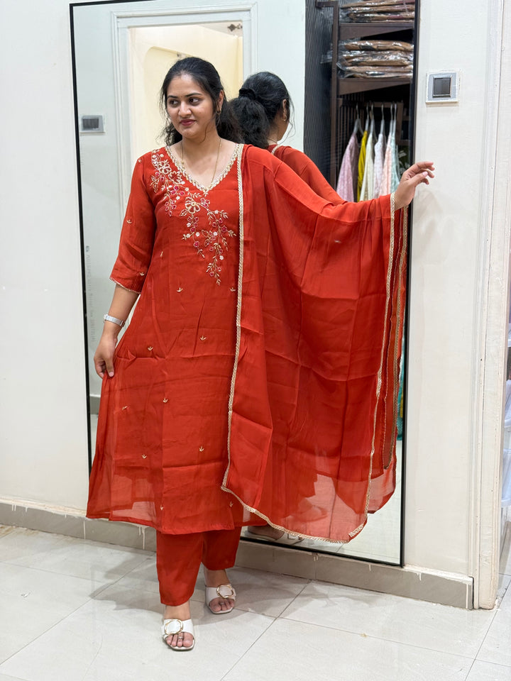 S Mul Chanderi 3 Pc Kurta Set | Semi Party Wear (New Arrivals )| R138