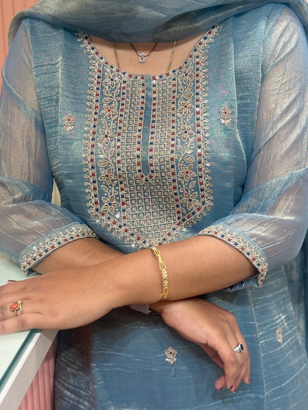 Shimmer Crush Tissue Fabric (salsa) with Handwork 𝗦𝘂𝗶𝘁 𝗔𝗿𝗿𝗶𝘃𝗲𝗱 | R148