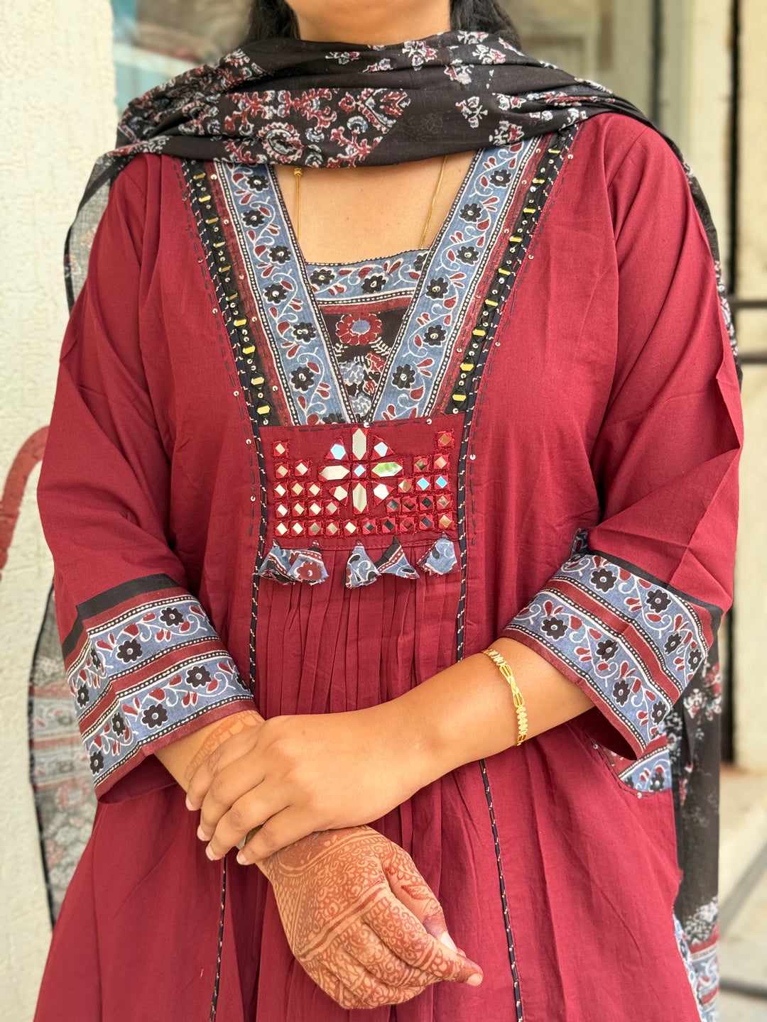 Cotton Yoke Pattern Collection – Real Mirror Work &amp; Pocket Patch | R173