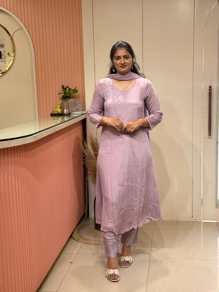 Pure Chinon Collection with Handwork | R117
