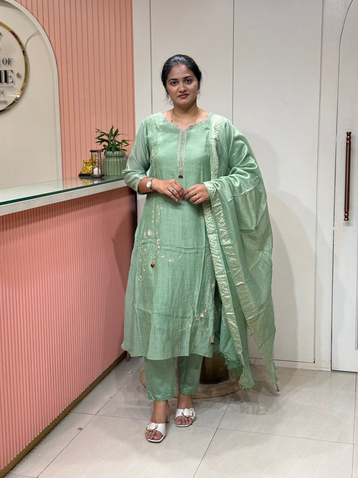 Pure Banarasi Mul Chanderi with Cotton Lining | R218