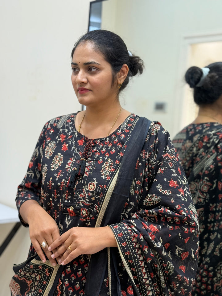 Cotton Fabric Kurta Set Collection – RADHE75