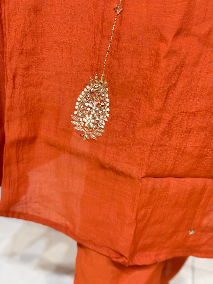 Coral Mul Chanderi with Cut Dana Work | R206