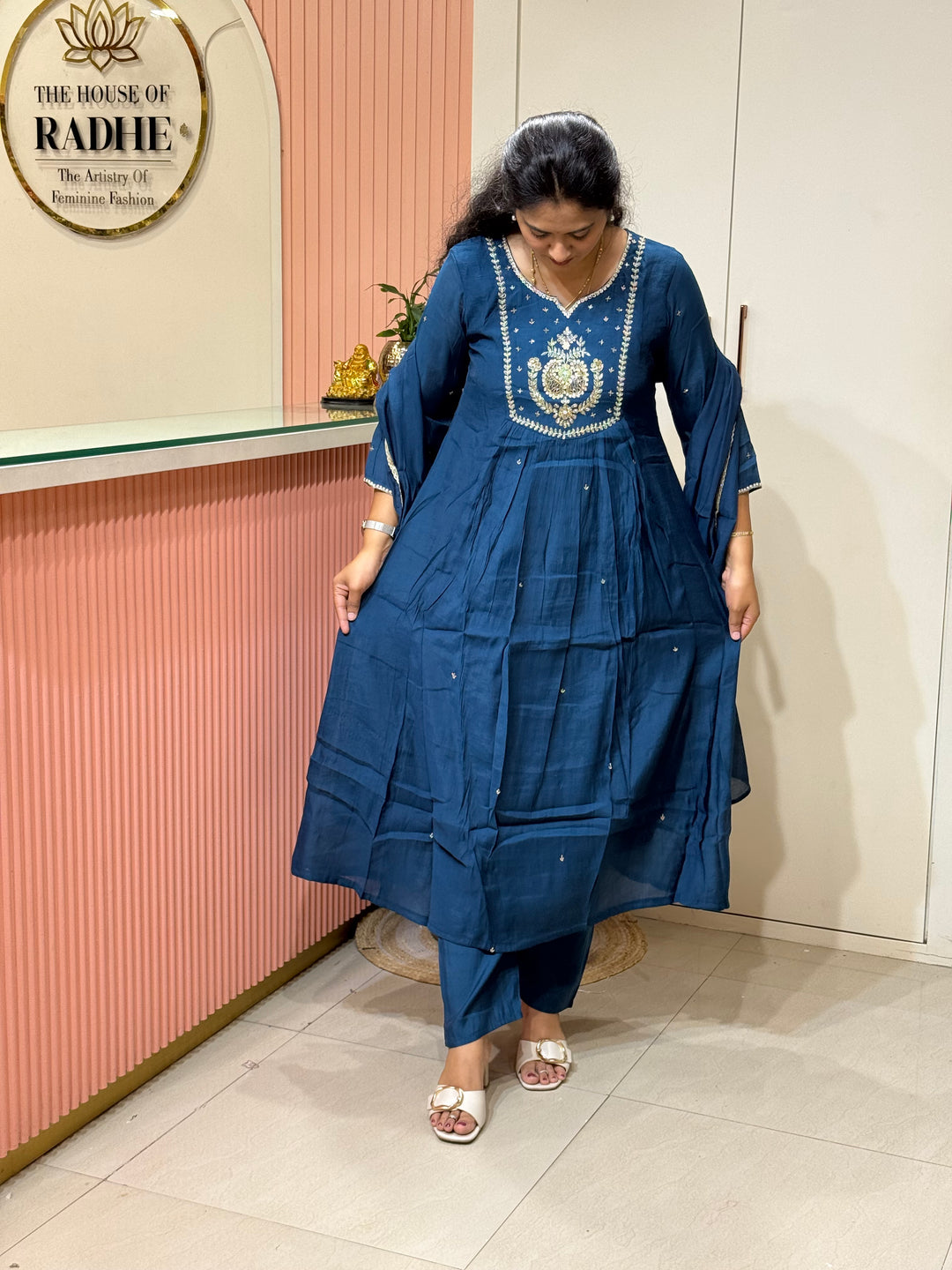 Coral Mul Chanderi with Cut Dana Work | R209