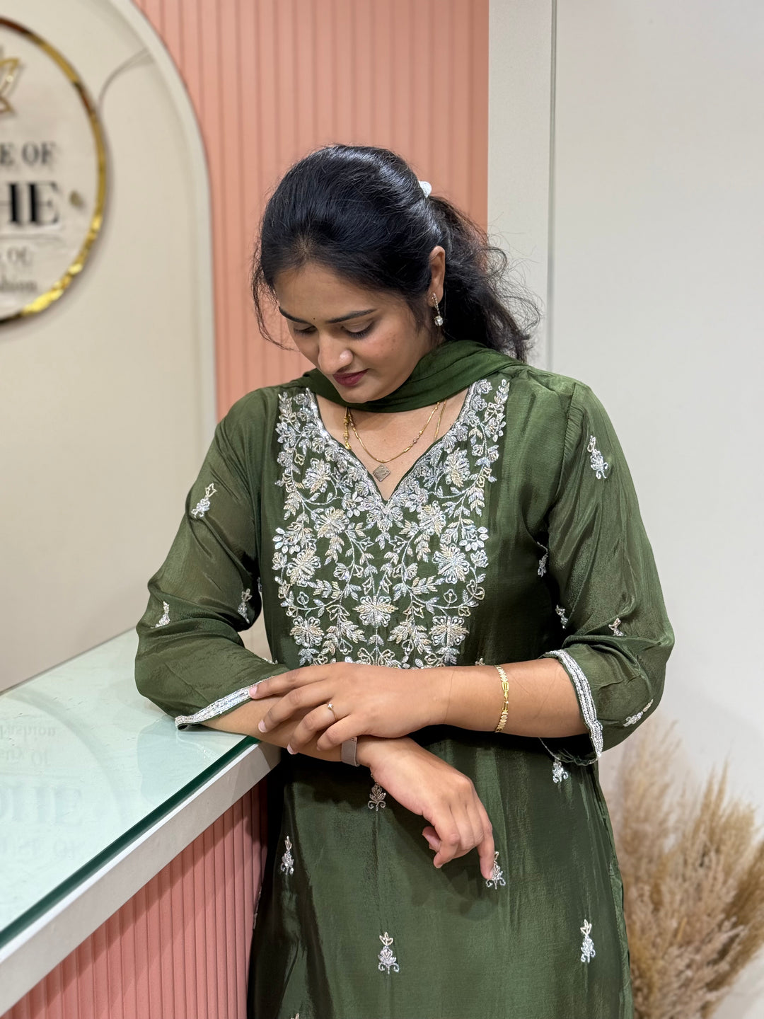 Pure Chinon Collection with Handwork | R177