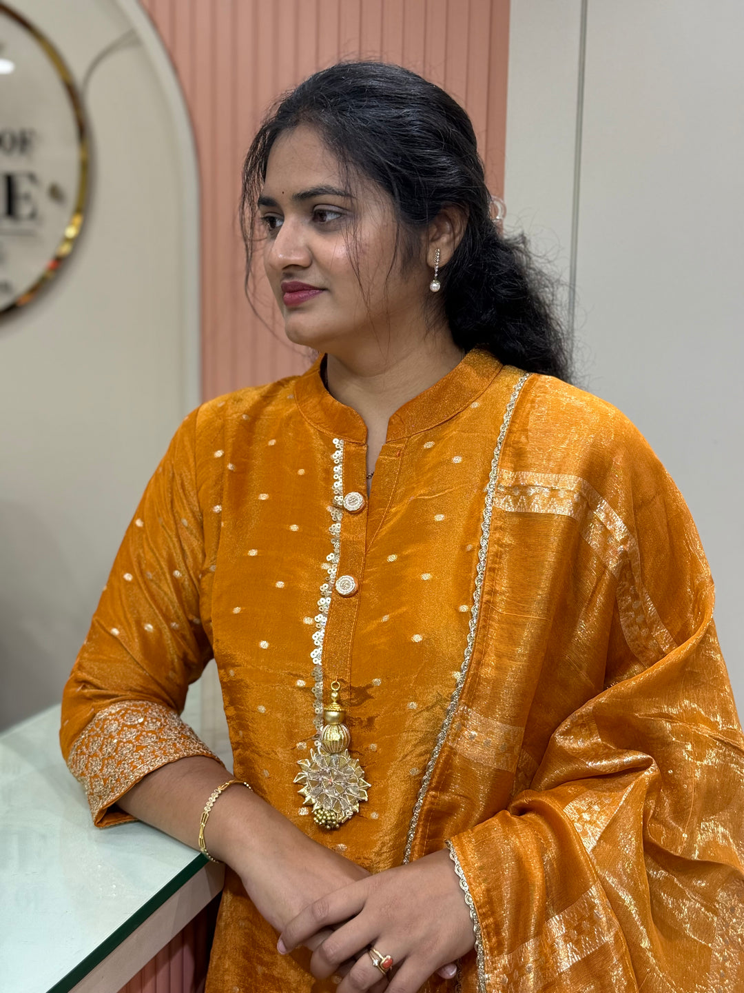 Pure shimmer tissue collections with Banarasi weaving | R217