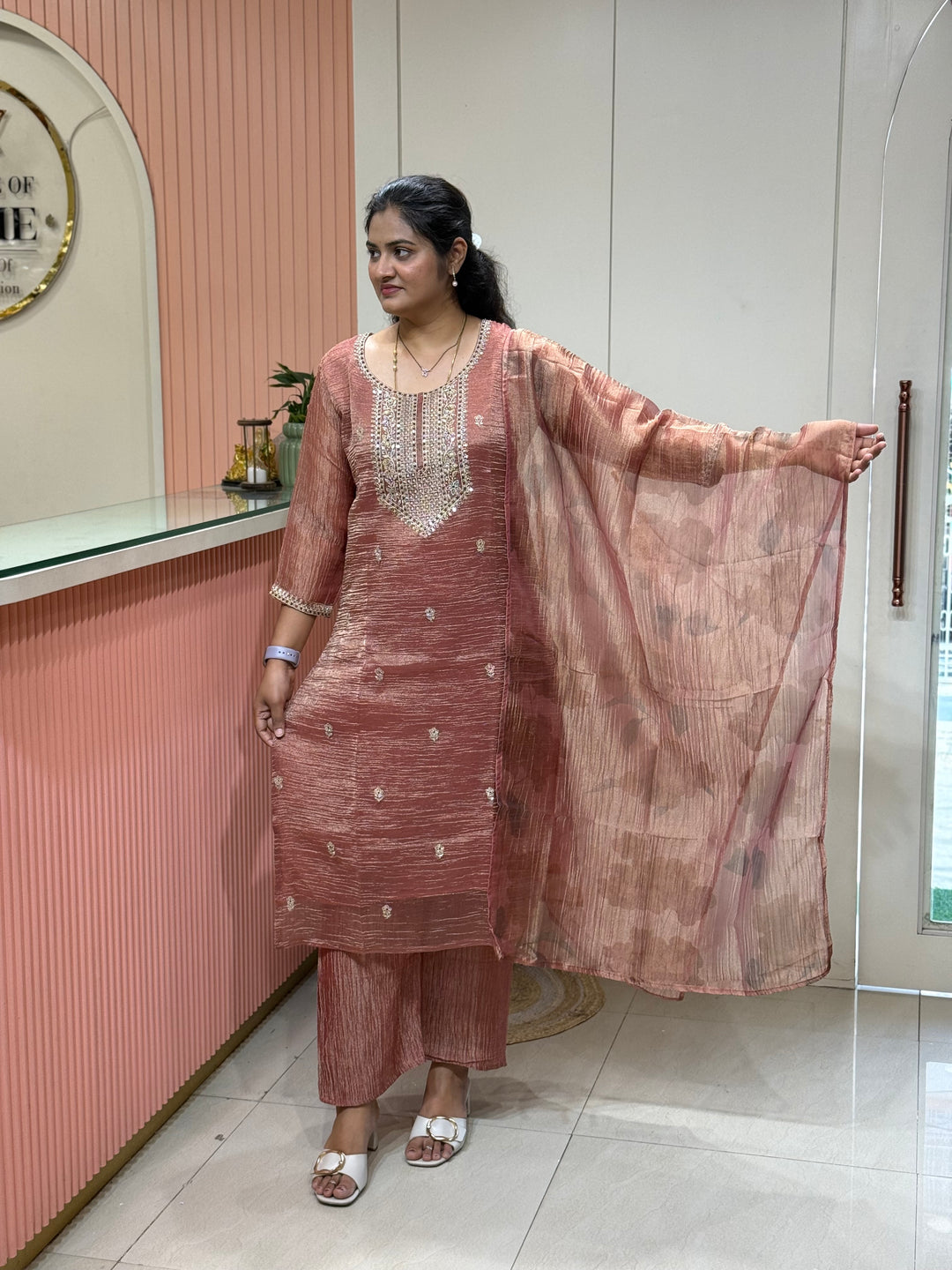 Shimmer Crush Tissue Fabric (salsa) with Handwork 𝗦𝘂𝗶𝘁 𝗔𝗿𝗿𝗶𝘃𝗲𝗱 | R148