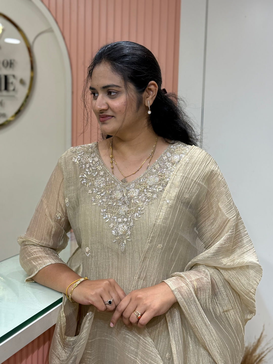 Shimmer Crush Tissue Fabric (salsa) with Handwork 𝗦𝘂𝗶𝘁 𝗔𝗿𝗿𝗶𝘃𝗲𝗱 | R148