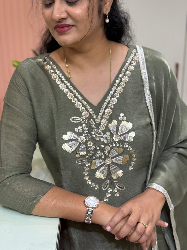 Roman Glass Fabric with beautiful work| R116