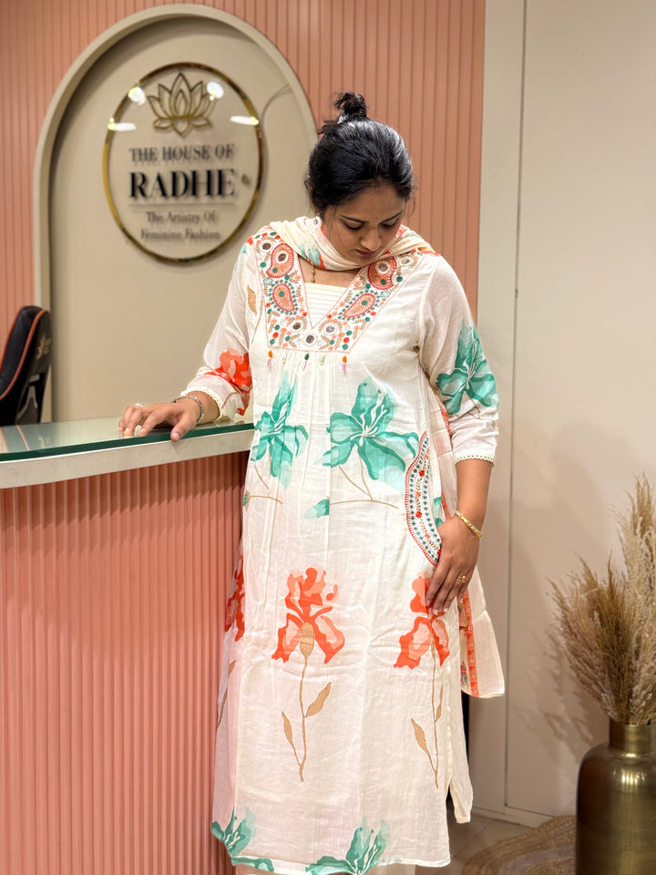 Pure Mul cotton with Real Mirror Work ( Both Sides Pocket Available)(Cotton Lining) | R189