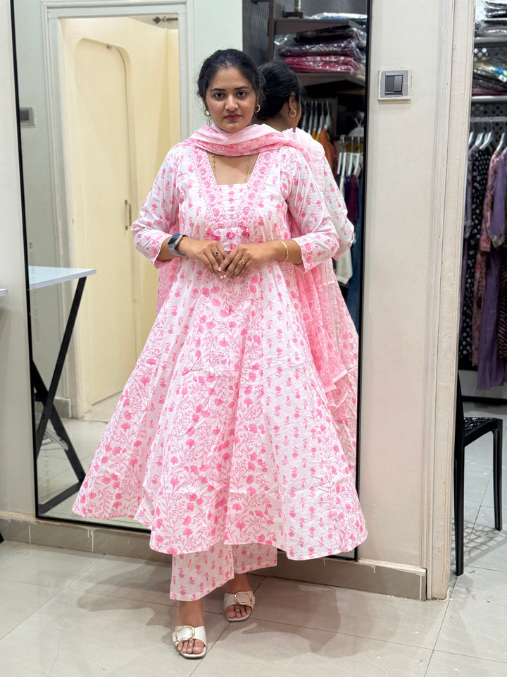 Cotton Dress with Cotton Lining – Summer Collection (White Base) | R113
