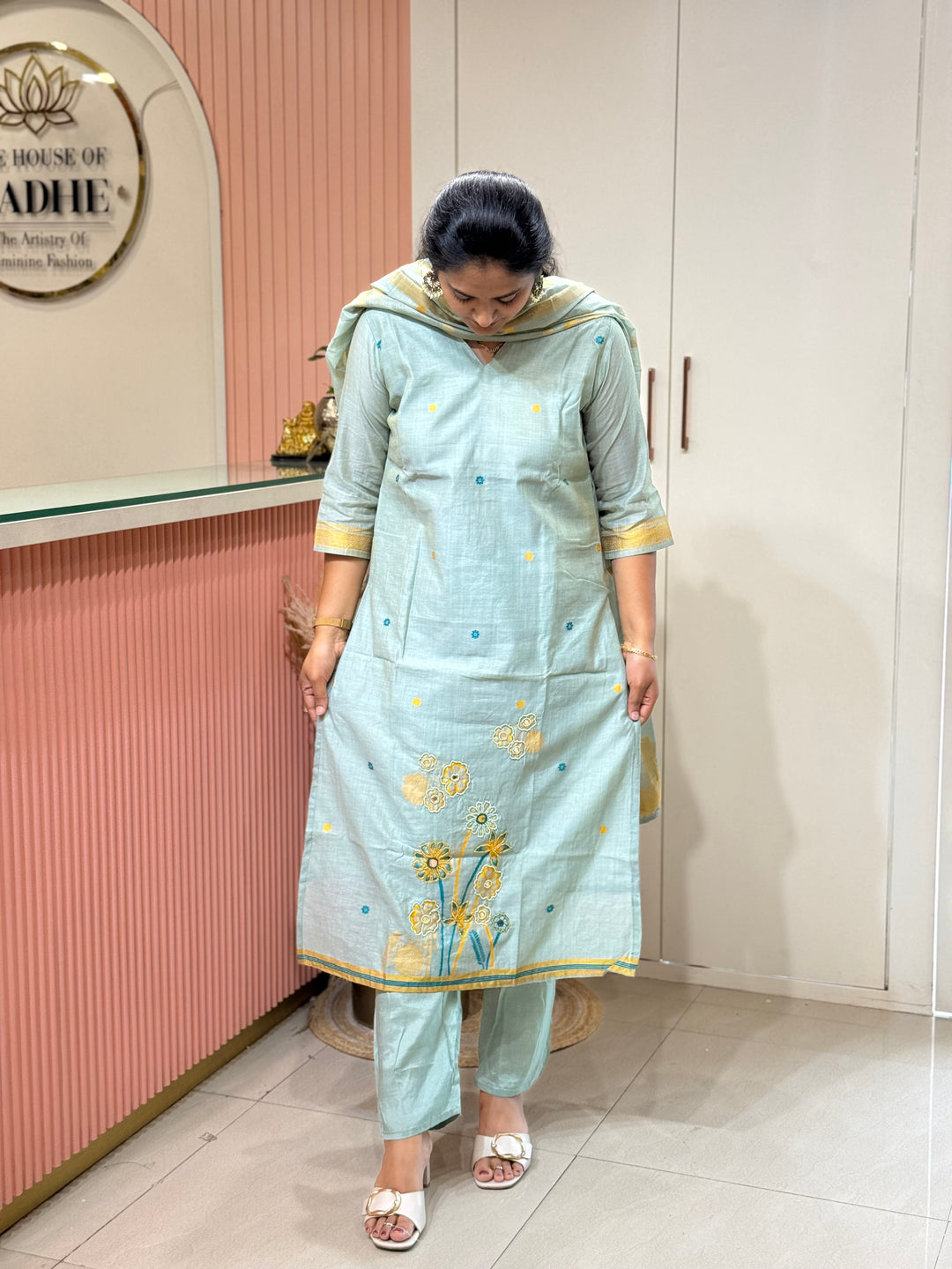 Jamdhani Designer Collection with Full Length weaving | R211