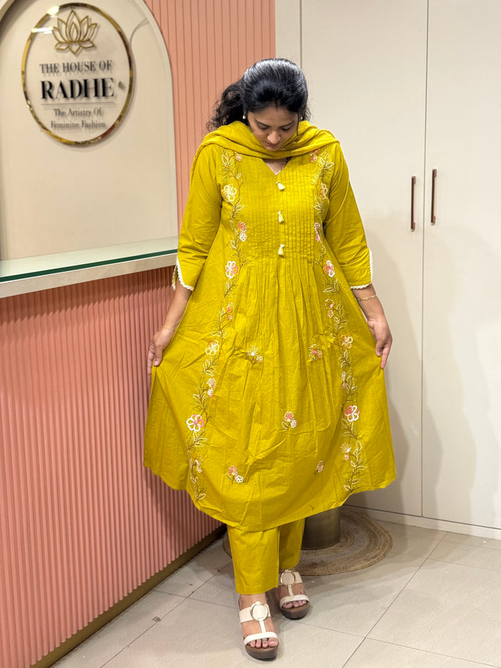 Premium Heavy Cotton Handwork Collection with Organza Dupatta (Cotton Lining )| R224