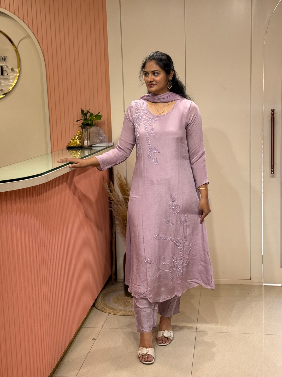 Pure Chinon Collection with Handwork | R117