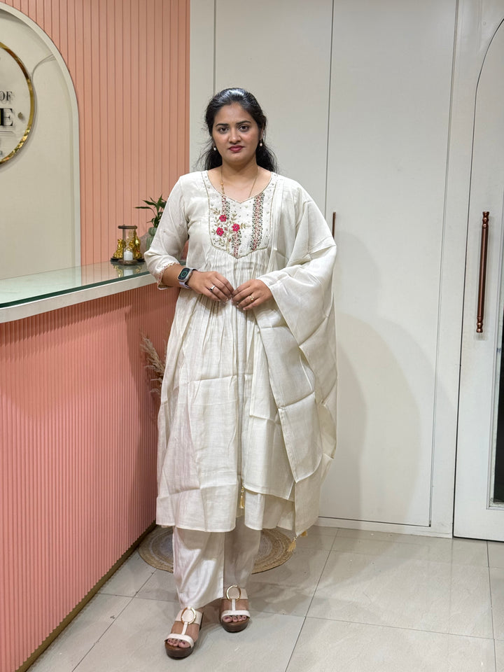 Coral Mul Chanderi Collection Semi Party Wear (Cut Dana &amp; bead Work)| R208