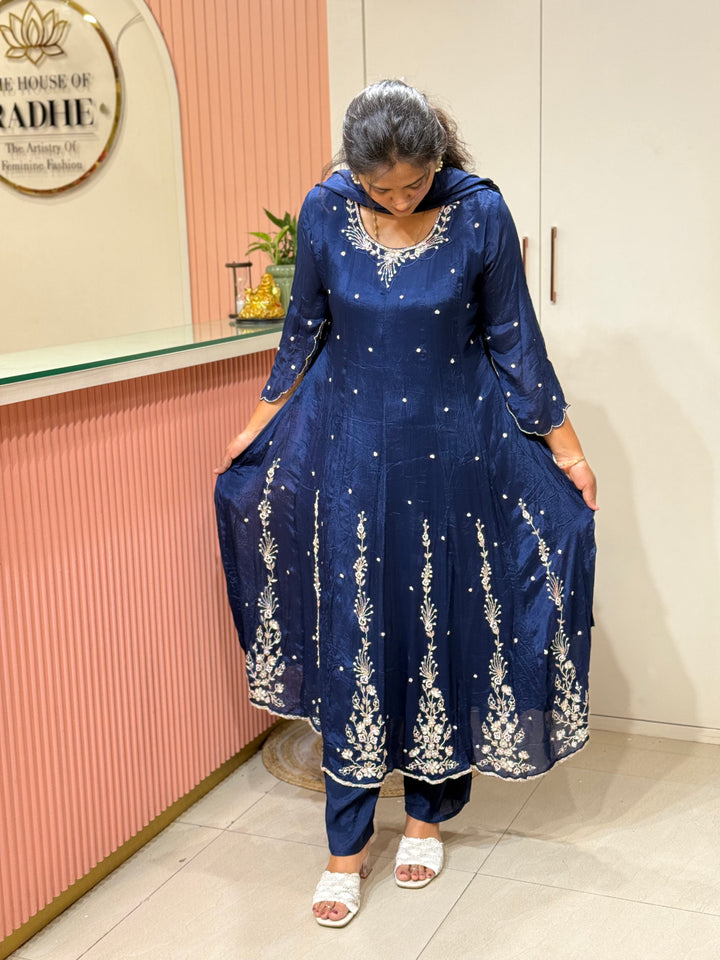 Pure Chinon Handwork Collection | R177