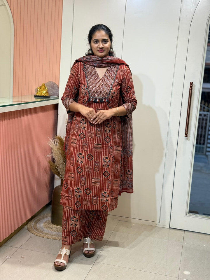 Trending Cotton 3 Pcs Kurta Set for Women Summer Collection |RADHE99
