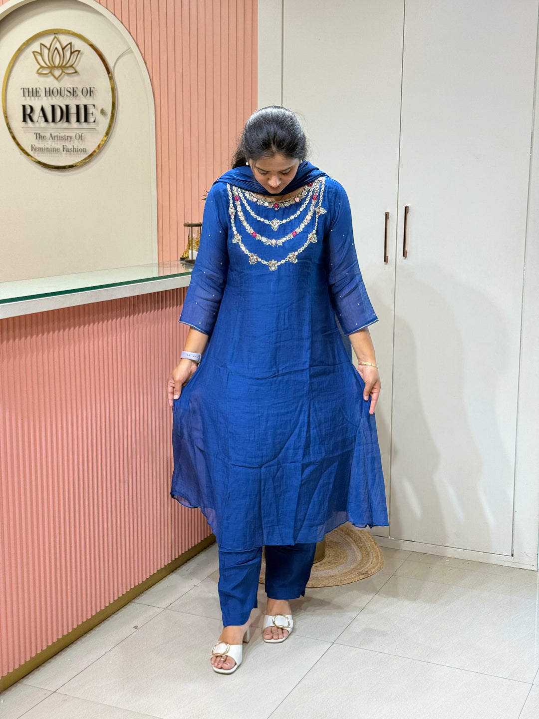 Pure Banarasi Mul Chanderi 3 Pcs Kurti set and Hand Embroidery work| R218