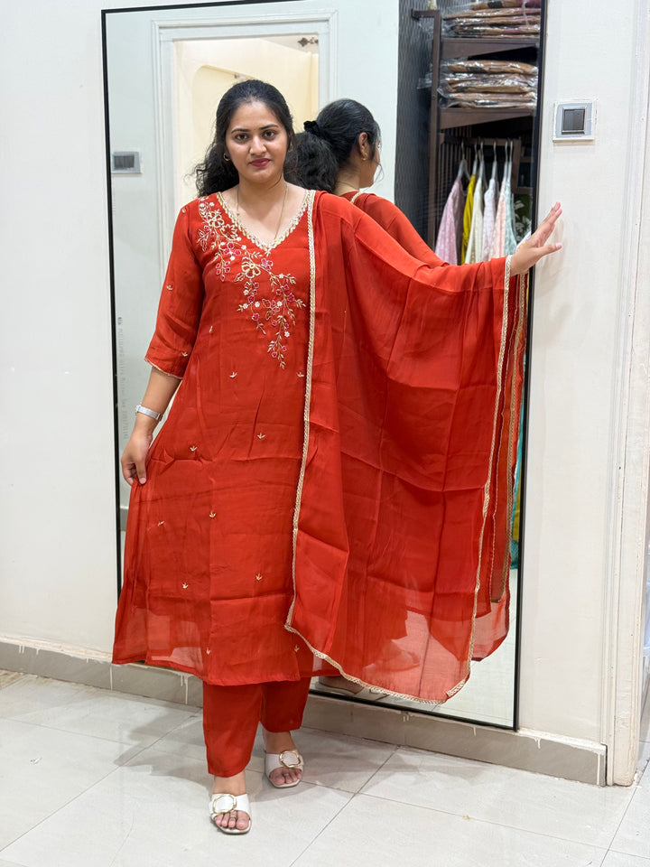 S Mul Chanderi 3 Pc Kurta Set | Semi Party Wear (New Arrivals )| R138