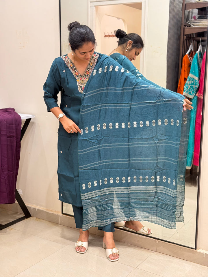 Roman silk
