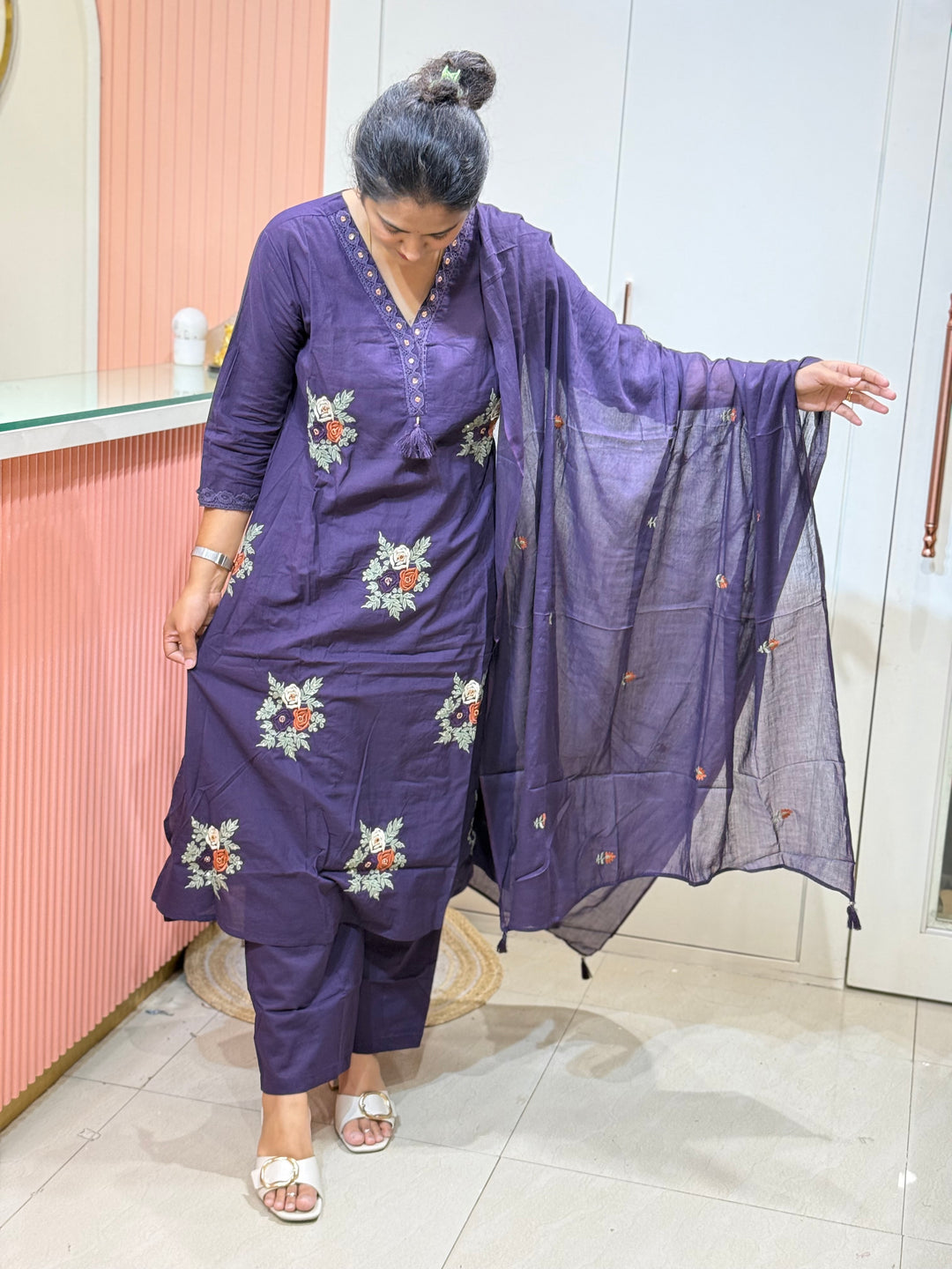60x60 Cotton Embroidered Collection  | R166