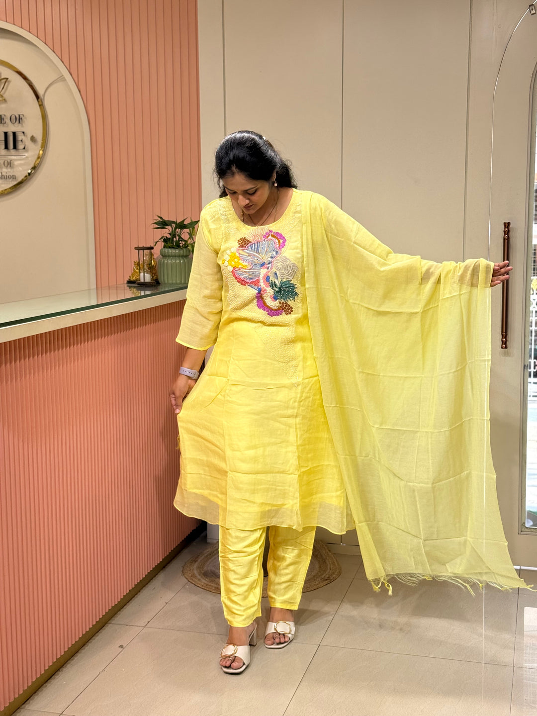 Pure Banarasi Mul Chanderi 3 Pcs Kurti set and Hand Embroidery work| R218