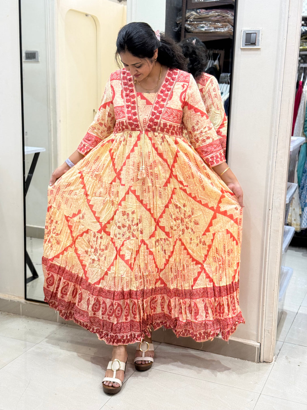 Mul Cotton with Cotton Lining Gown Collection | R144