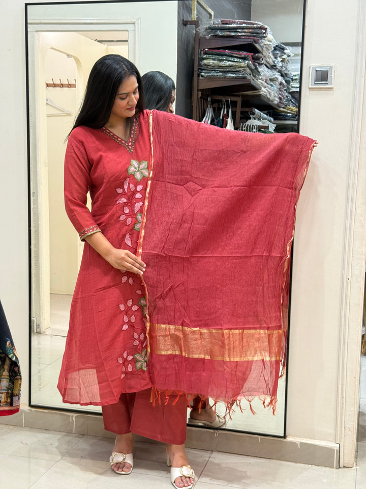 Crush Mul Chanderi Collection With Zari Border Dupatta | R207