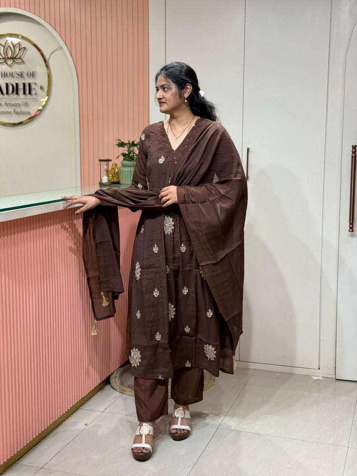Coral Mul Chanderi Collection Semi Party Wear (Cut Dana &amp; bead Work) A -Line Pattern | R214