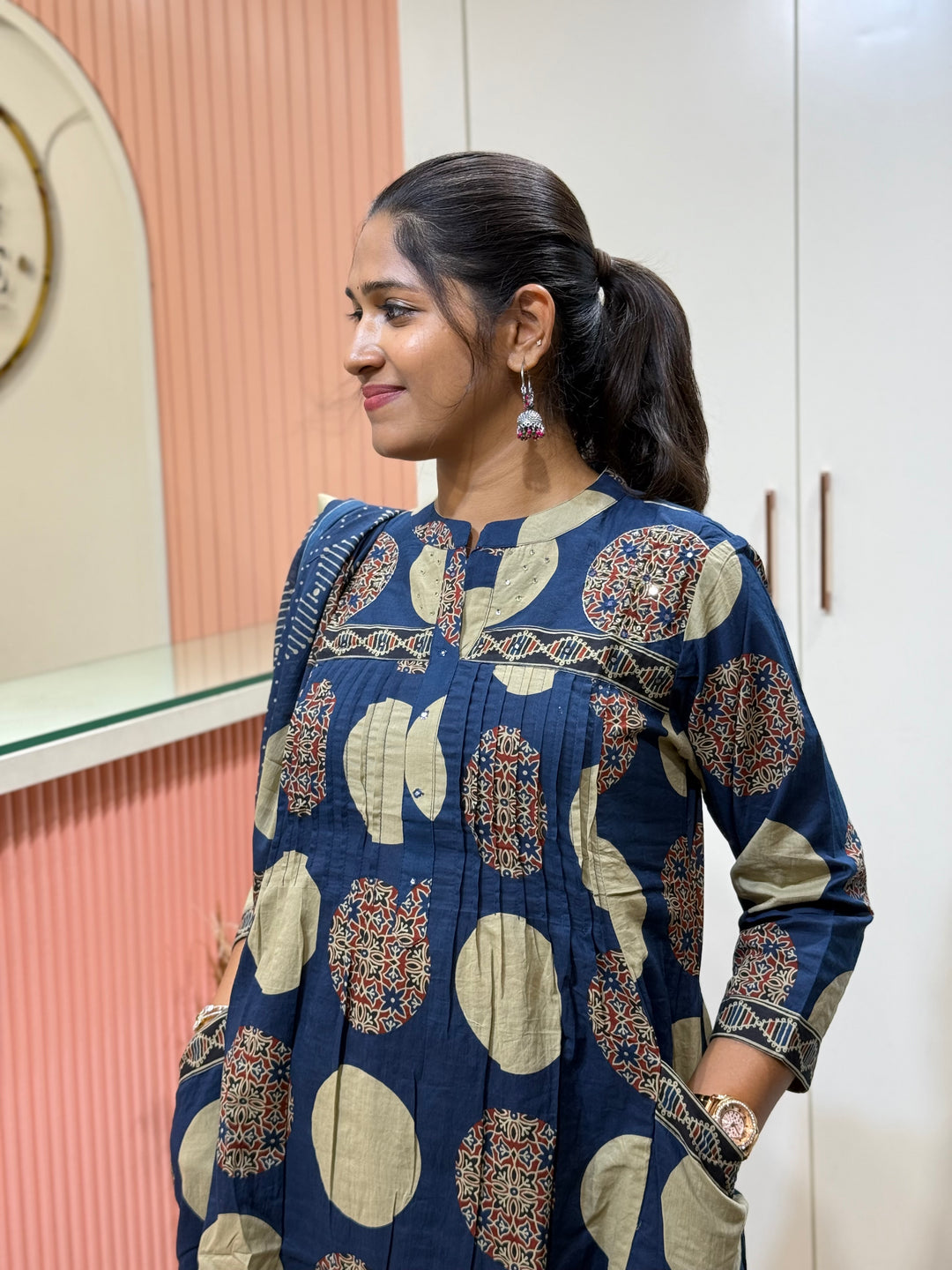 Pure 60-60 Cotton 3 Pc Collection With Polka Dot Plaza | R182