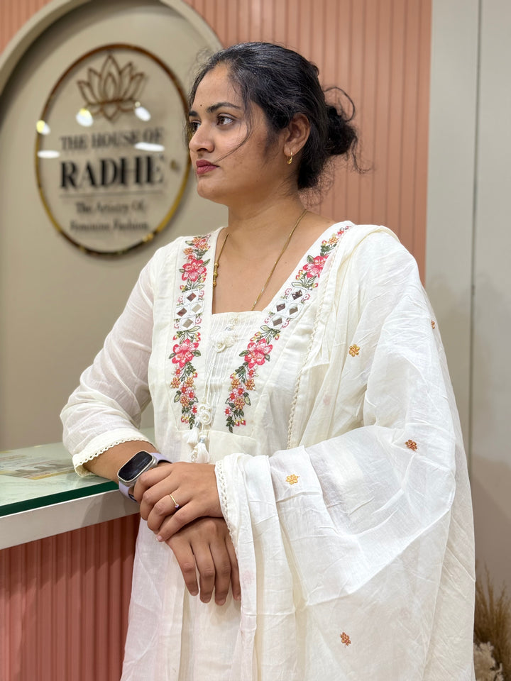 Mul Cotton Elegant Suit Collection – RADHE69