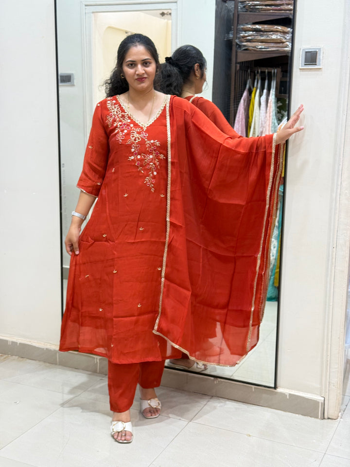 S Mul Chanderi 3 Pc Kurta Set | Semi Party Wear (New Arrivals )| R138