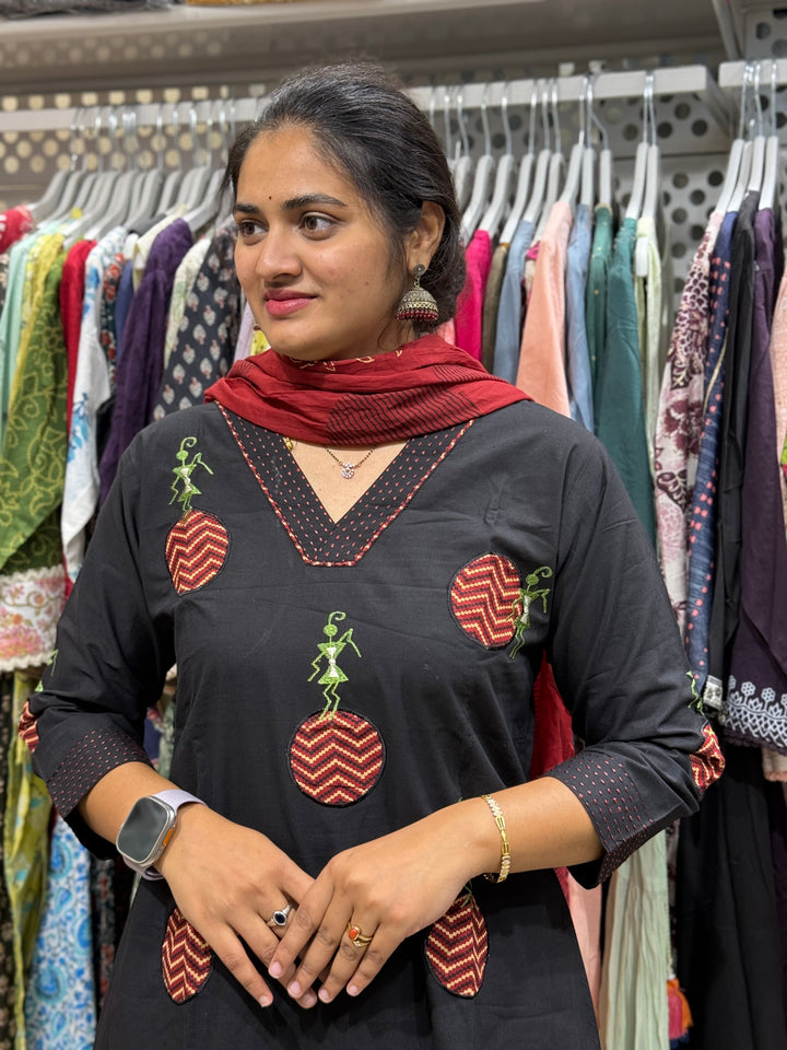 Pure Cotton Dress with Appliqué &amp; Embroidery | R125