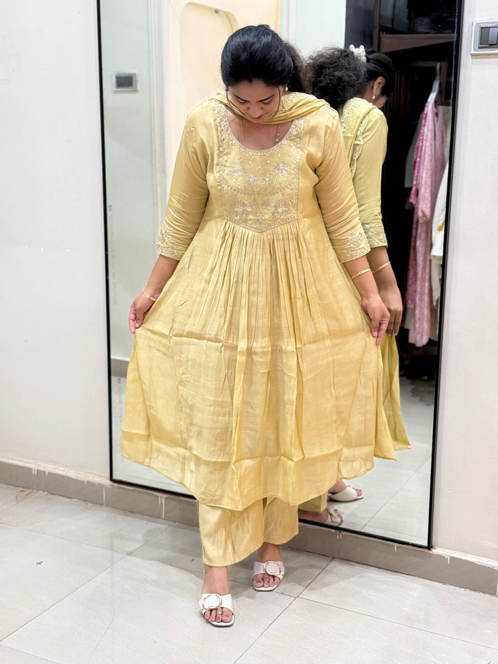 Mul Chanderi 3Pcs Set Collection (Cotton Lining )| R209